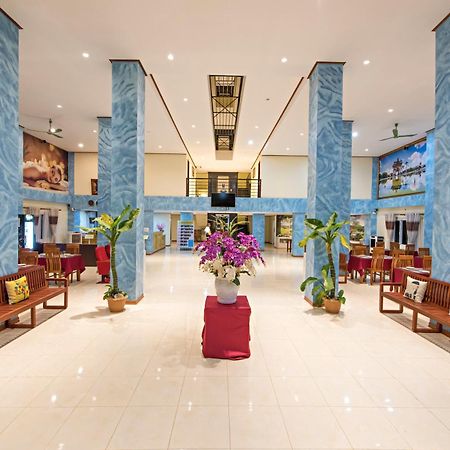 Annecy Hotel Ванг-Виенг Экстерьер фото