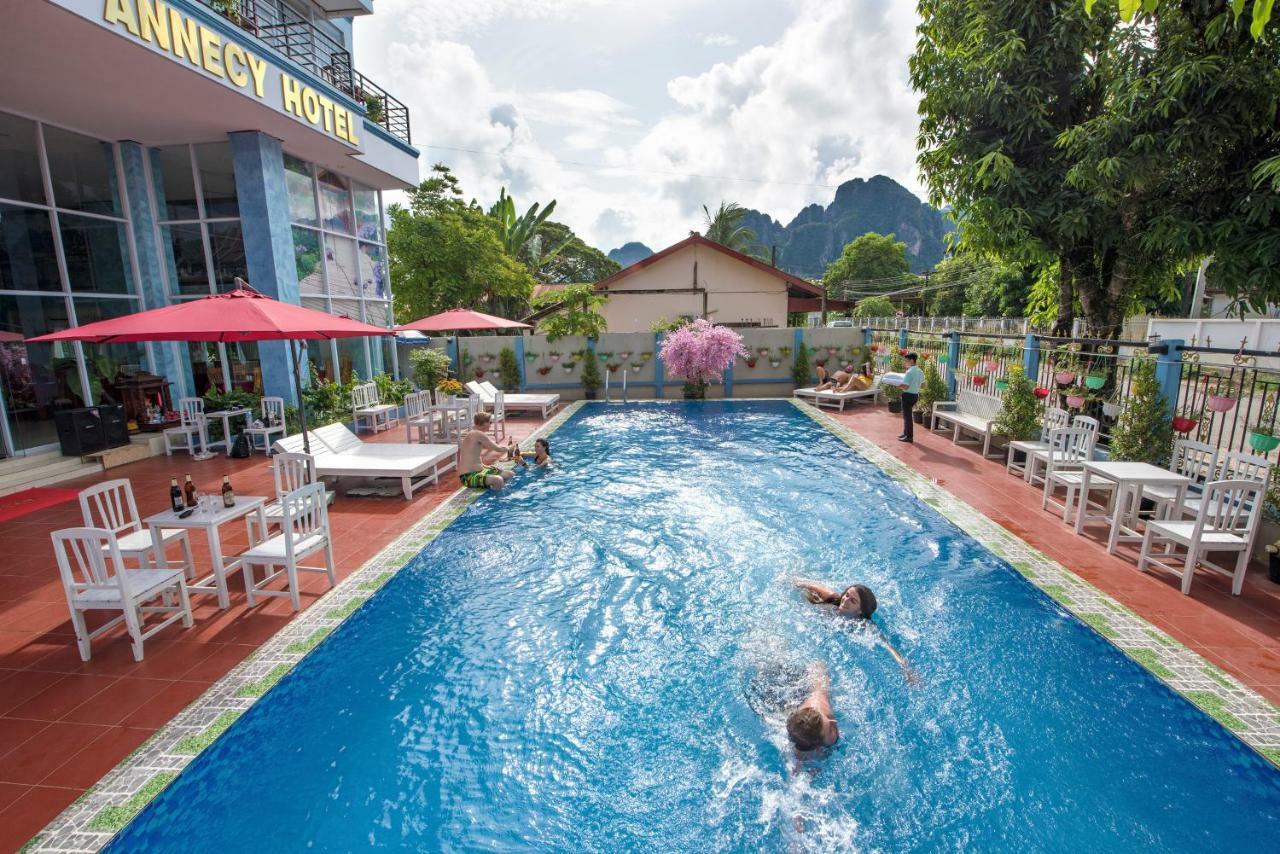Annecy Hotel Ванг-Виенг Экстерьер фото