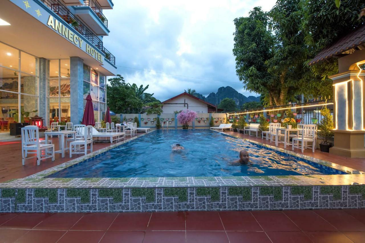 Annecy Hotel Ванг-Виенг Экстерьер фото