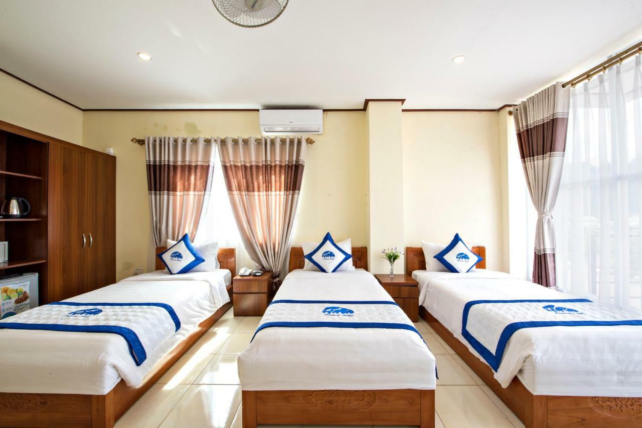 Annecy Hotel Ванг-Виенг Экстерьер фото